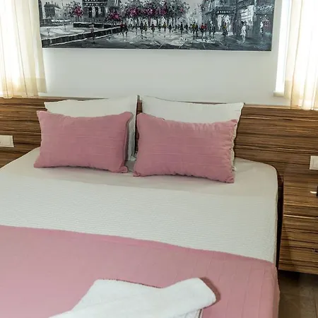 Legend Calis Beach Holiday home